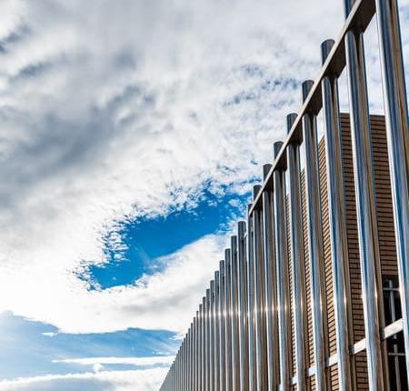 palisade not fence(1)